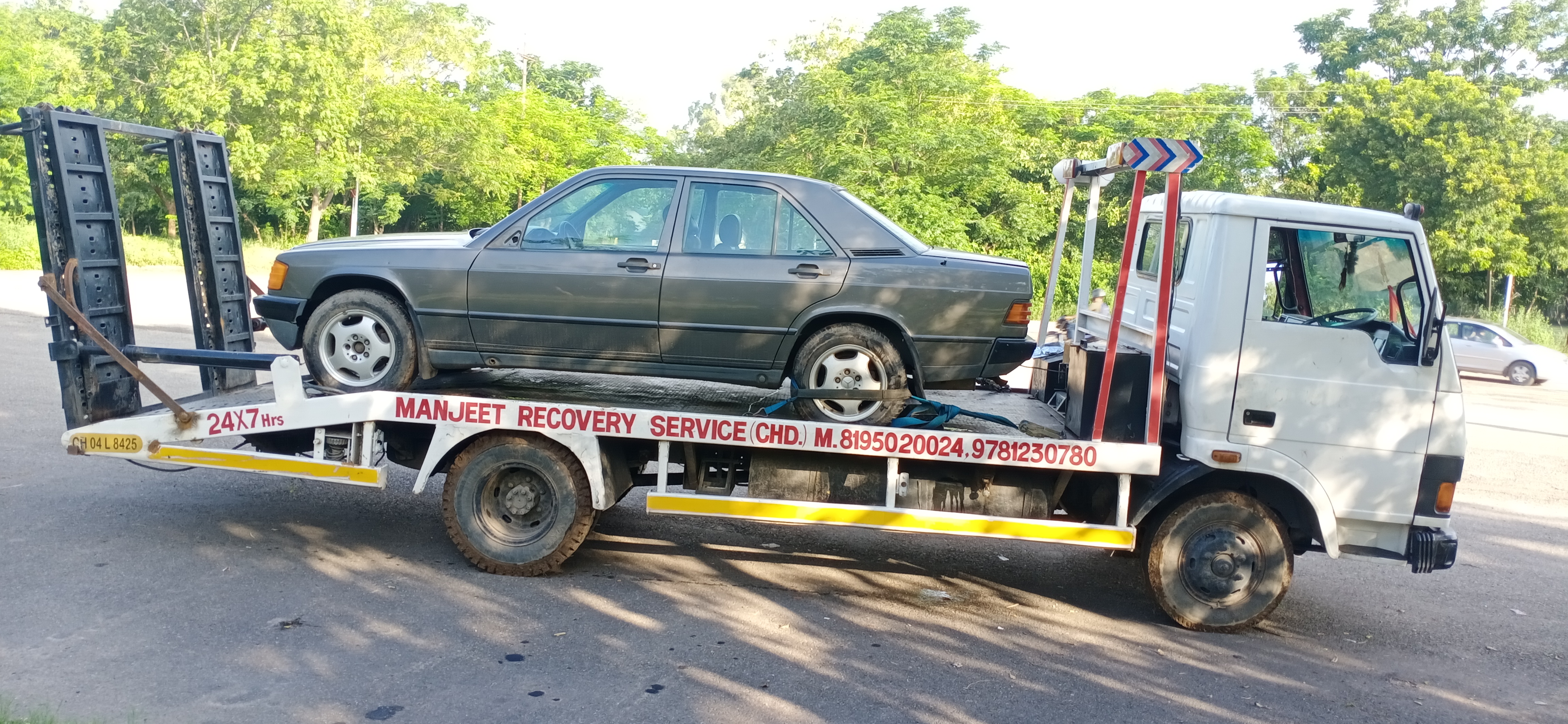 Car Towing Service In Banur  | Manjeet Towing Services | Best Car Towing Service In Banur, 7 Top Car Towing Service In Banur, 24 Hour Car Towing Service In Banur, Car Towing Service near me, Car Tochan Service In Banur  - GL77273